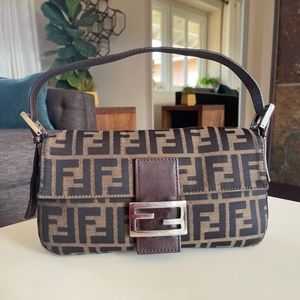 Fendi Black and Brown Shoulder Bag